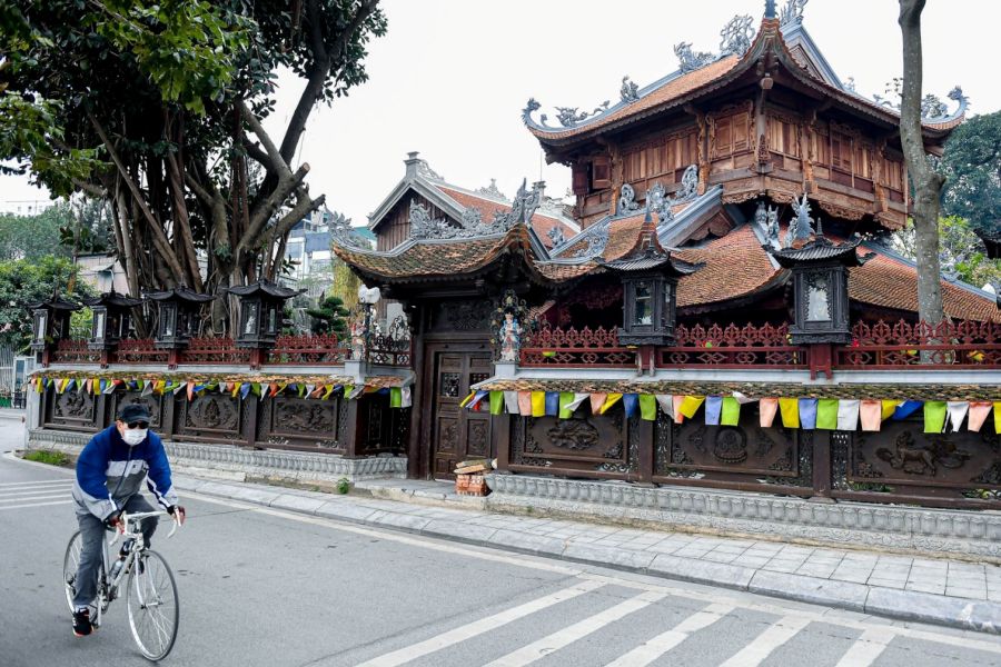 Van Nien Pagoda