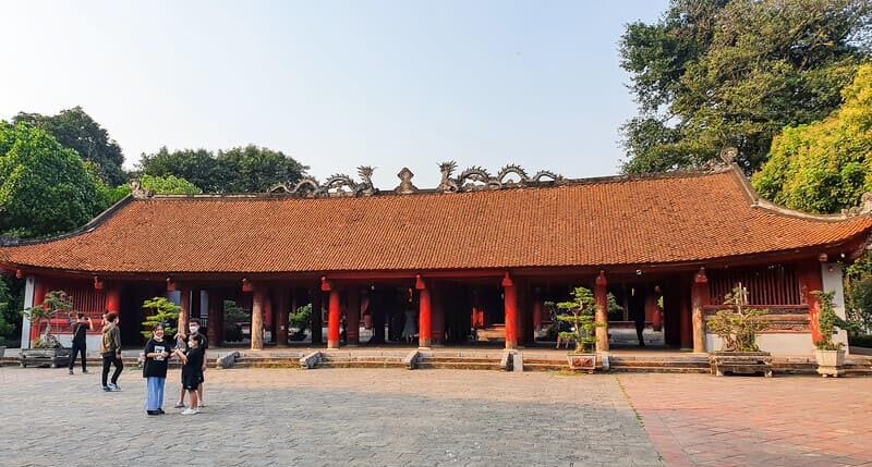 Dai Thanh Mon And Dai Thanh Sanctuary