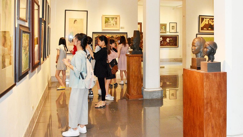 Experience Exciting Art Exhibitions and Events