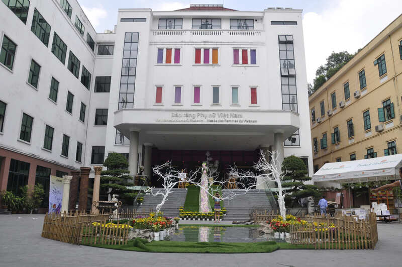 the outsite of The Vietnam Women's Museum in Hanoi