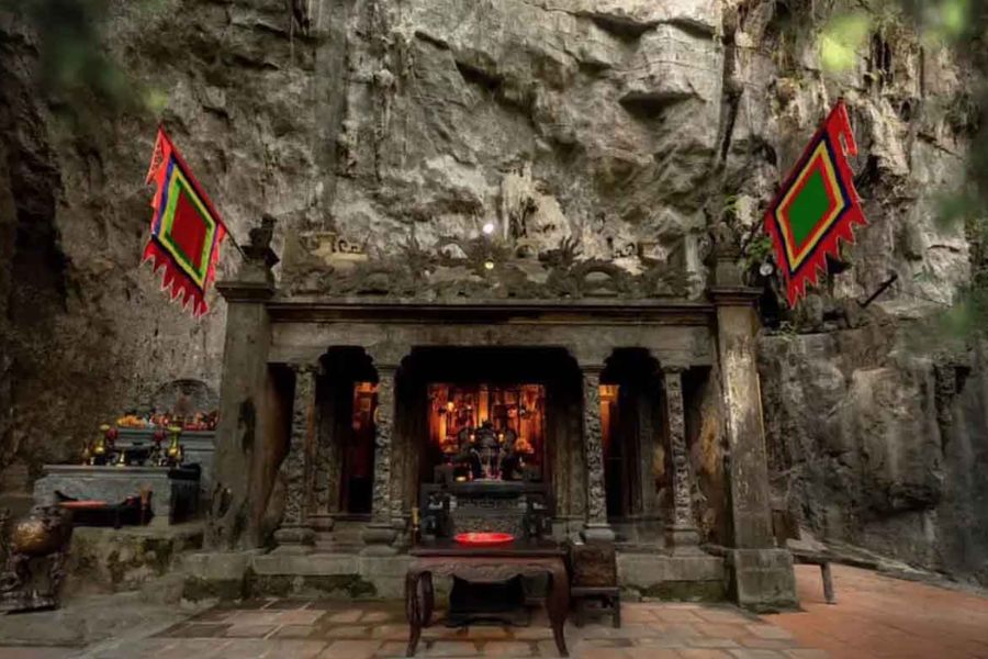 Hoa Lu Four Guardian Temples (Hoa Lu Tu Tran)