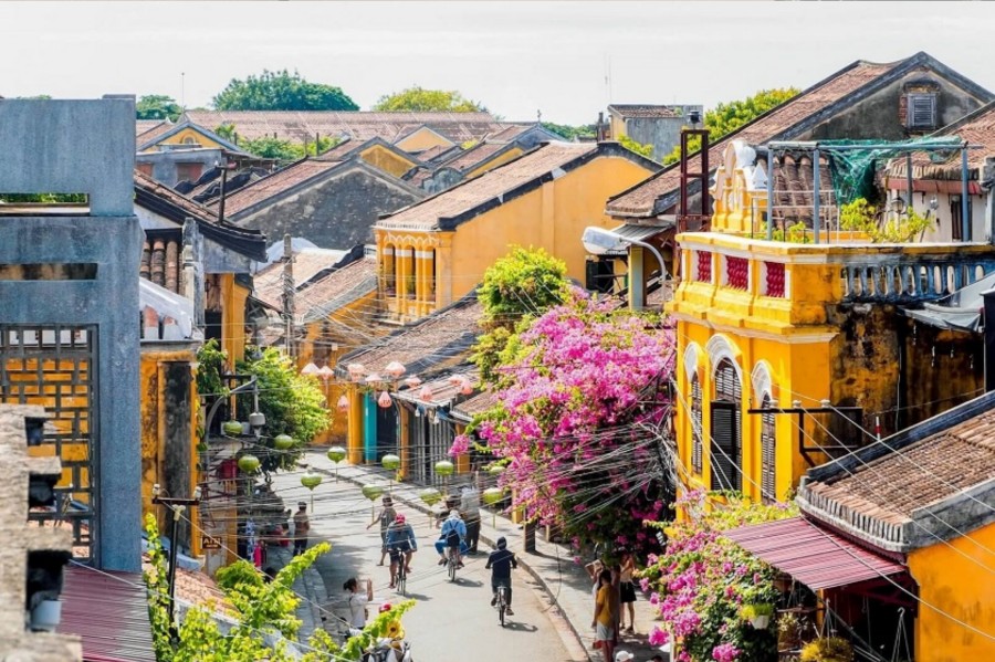 Hoi An is a lovely ancient town located in Central Vietnam