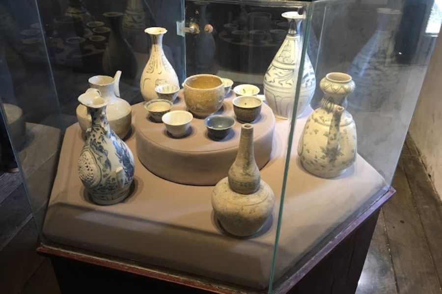 Admire Rare Ceramics Collection Of The Museum Of Trade Ceramics in Hoian