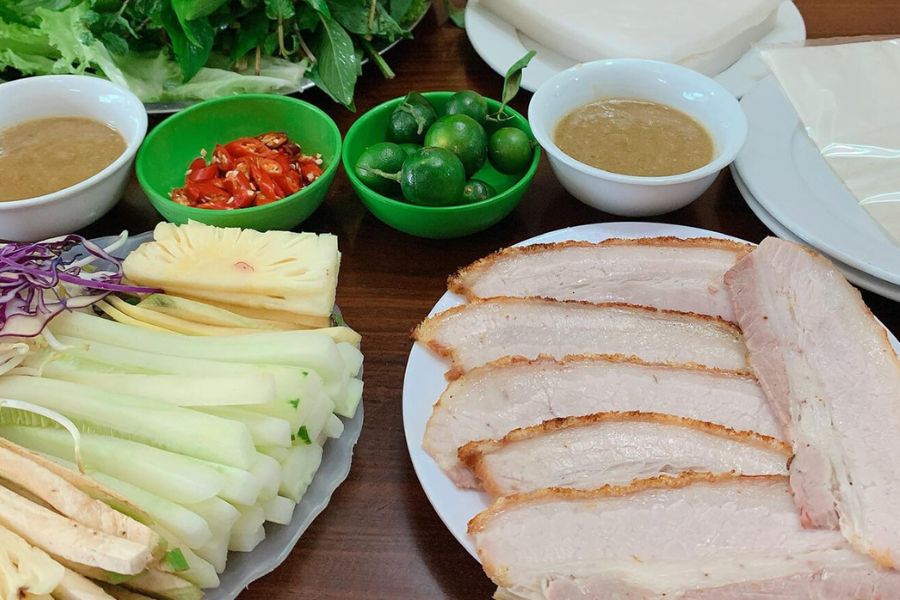 Banh trang cuon thit heo is an enjoyable dish