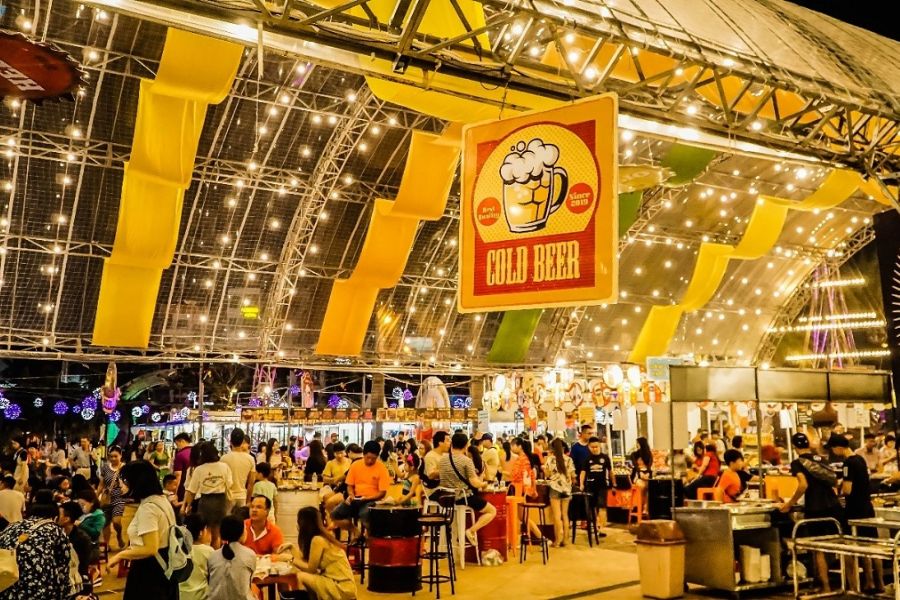 Beer Zone Helio Night Market is one of the lively places to visit
