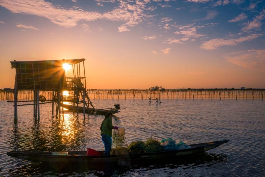 Chuon Lagoon is a photographer's dream