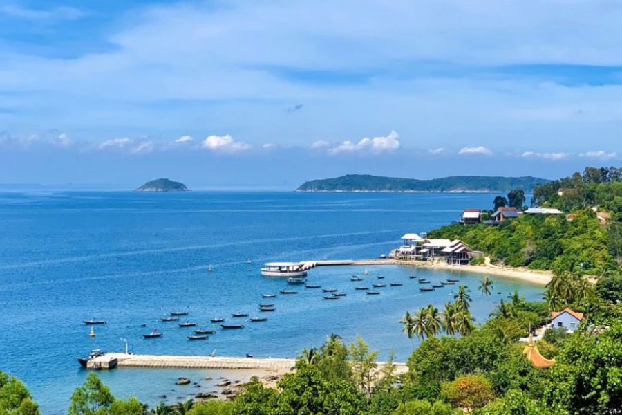 Cu Lao Cham Beach in hoi an, quang nam