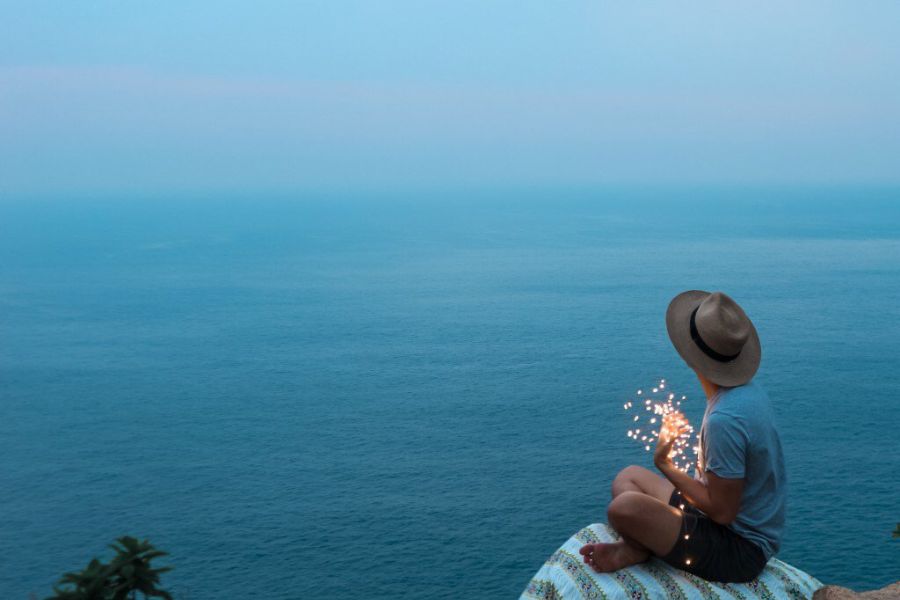 Eo Gio (Wind Alley) in cham island