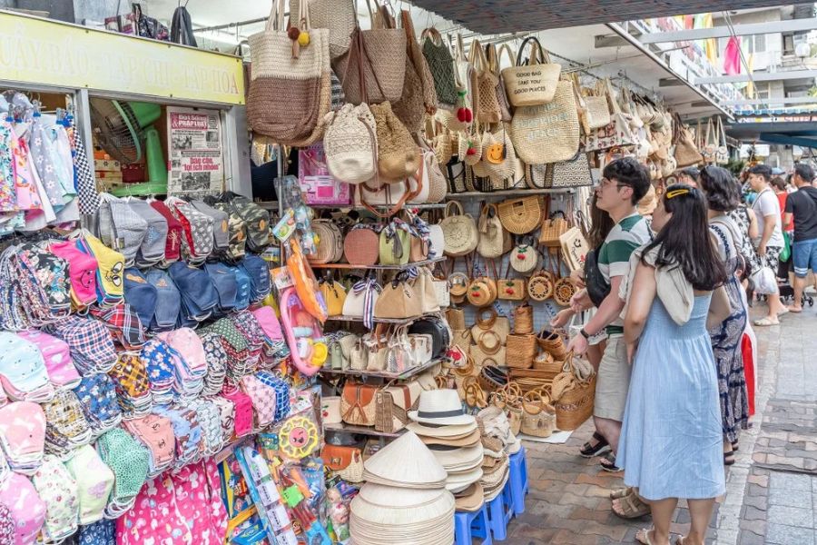 Fashion And Fabrics Section in the Han market