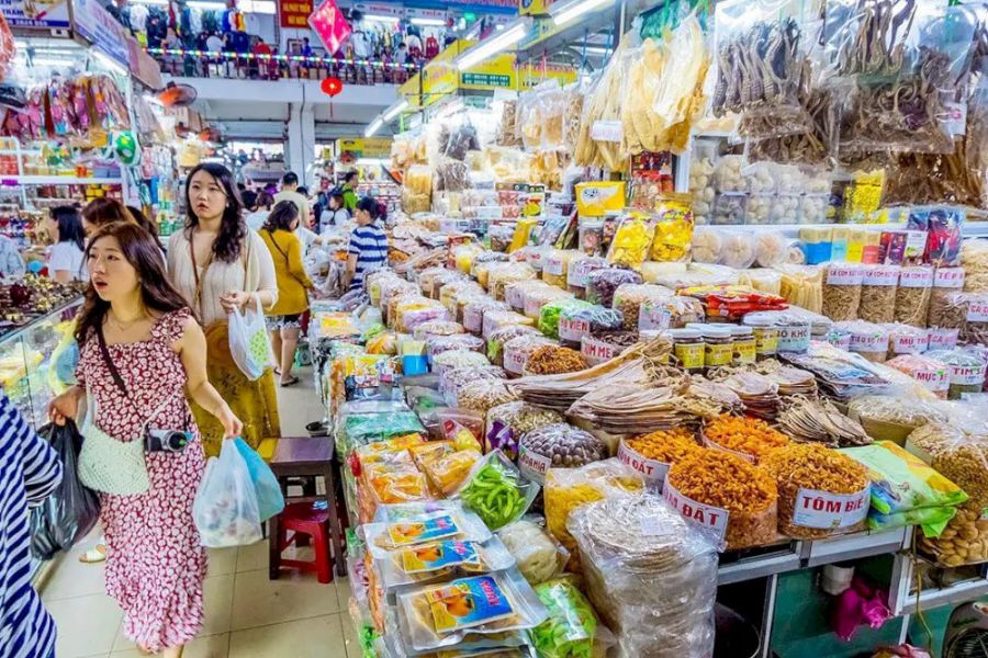 Fresh and Dried Seafood in the Han market