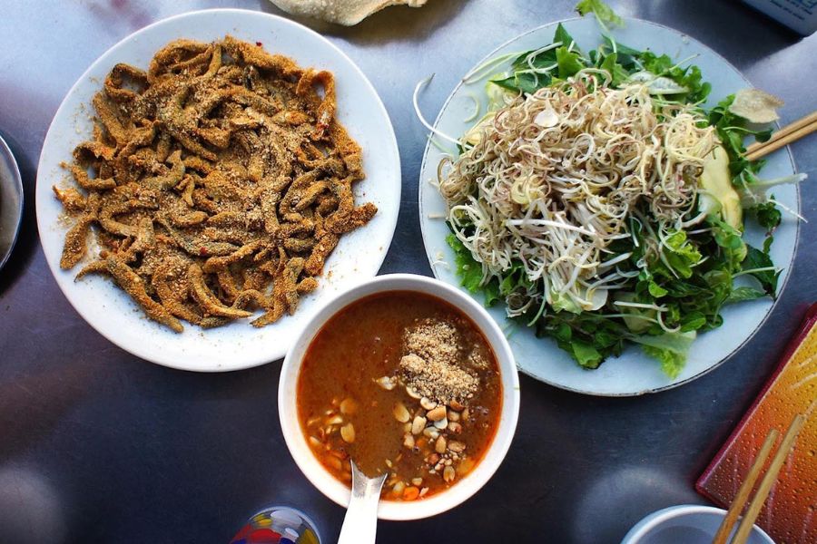 Nam O is known for its Goi Ca Nam O