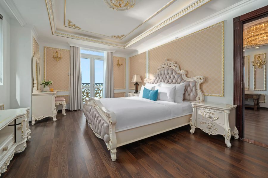 Paracel Beach Hotel in Danang