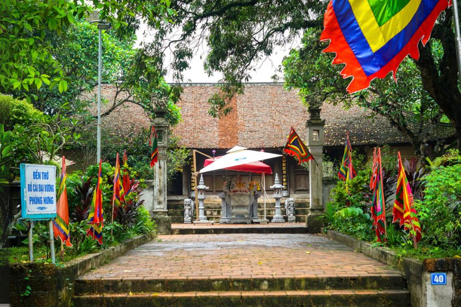 Phung Hung Temple, Duong Lam Ancient Village in Hanoi