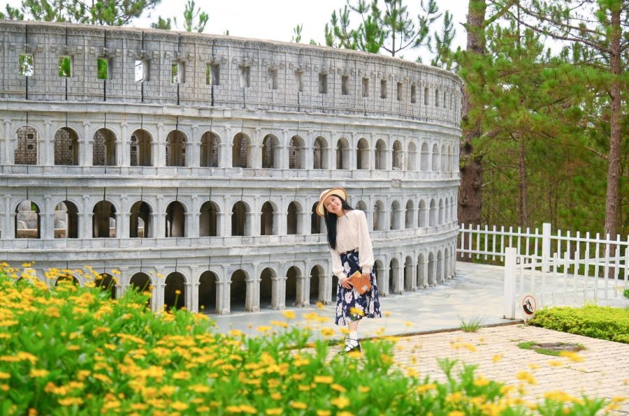 Admire the Miniature World At The 30 Wonders Garden