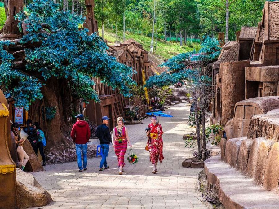 Clay Tunnel Da Lat 3