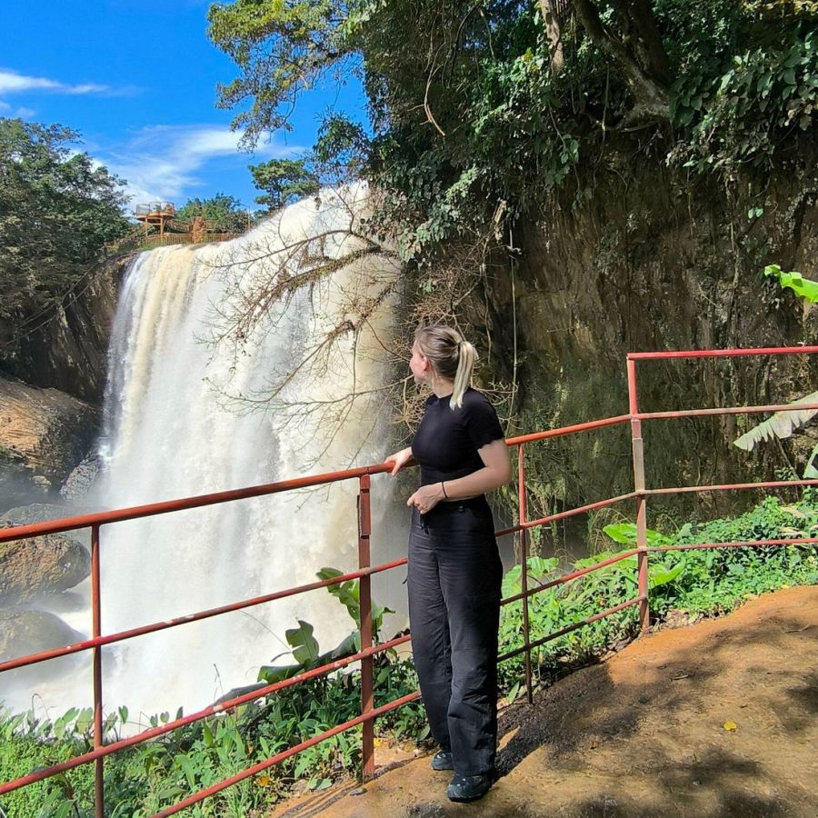 Elephant Waterfall 9