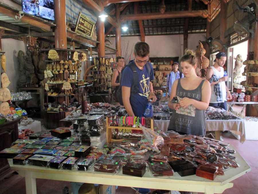 Take Home A Souvenir Made by Hand