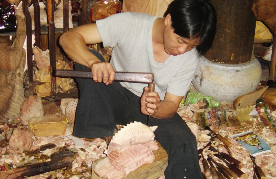 Bong Carpentry Village