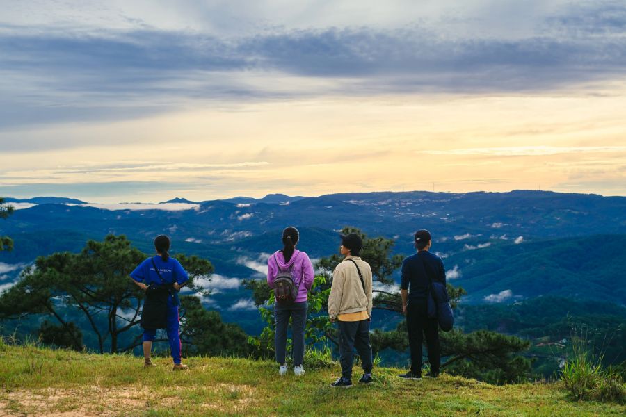 Pinhatt Mountain Peak