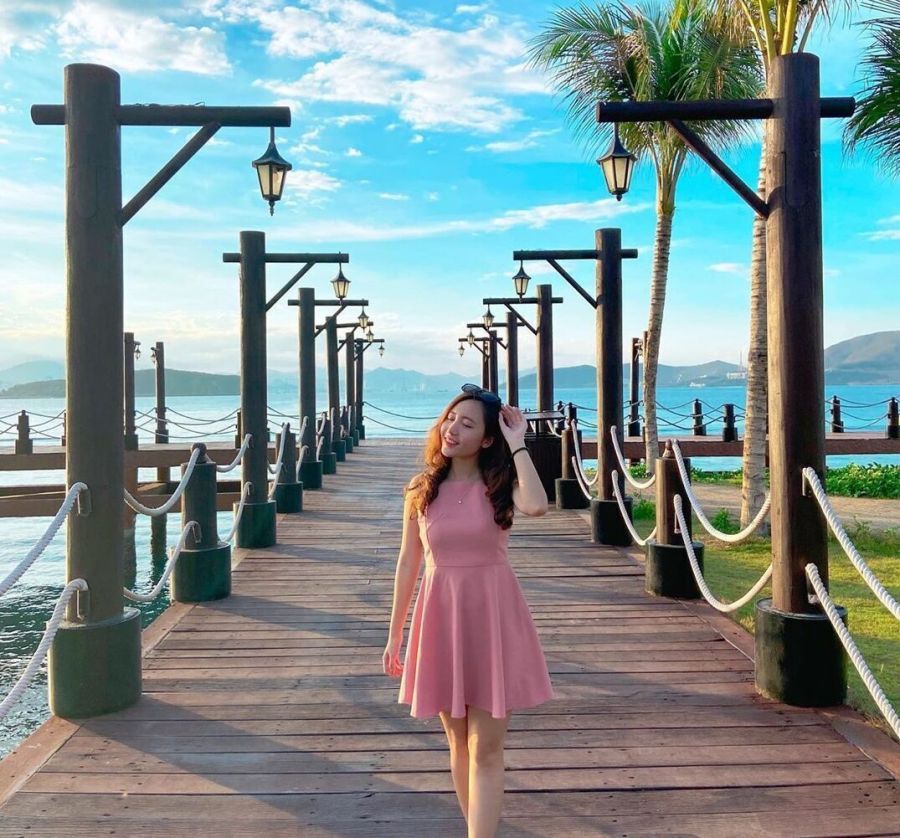 Take Photos At The Famous Pier