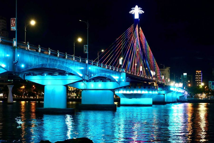 The Han River Bridge is the first swing bridge in Vietnam (3)