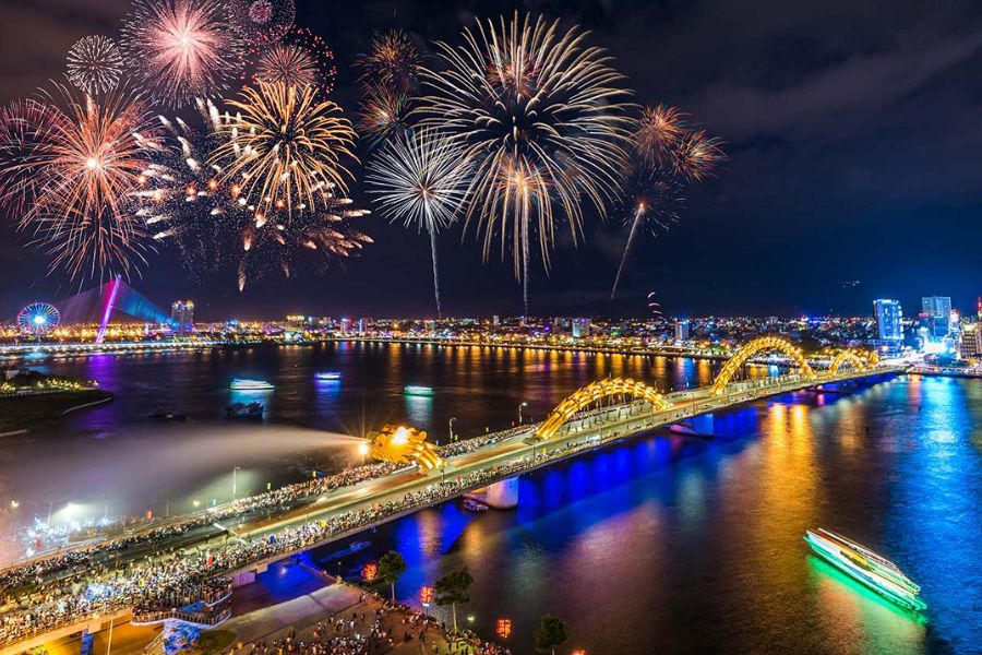 firework festival in Da nang