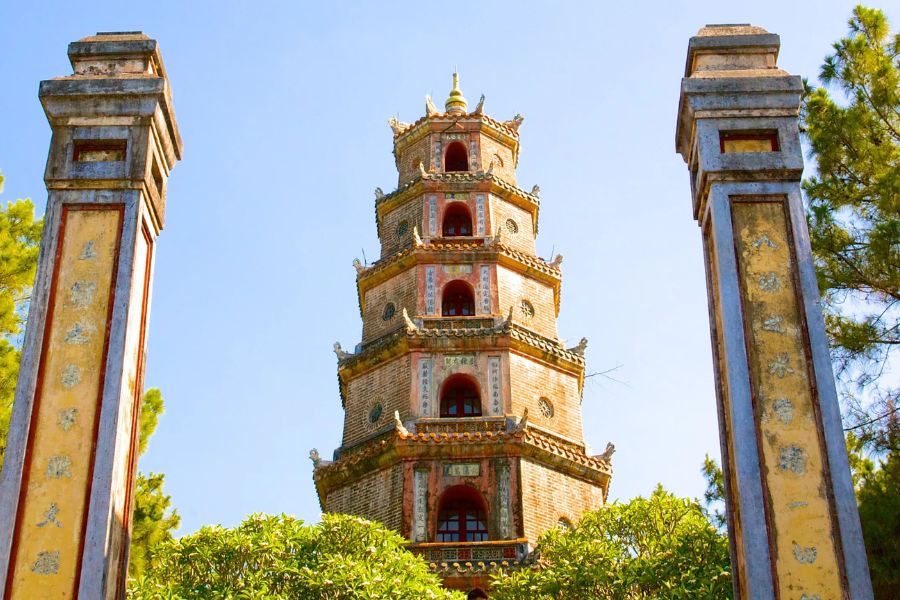 Thien Mu Pagoda's history began in 1601