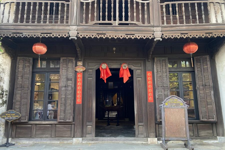 Traditional Wooden House Design Of The Museum Of Trade Ceramics in Hoian