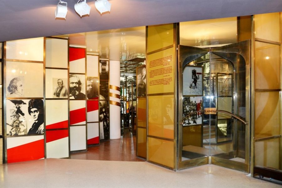 collection in Ho chi minh museum (5)