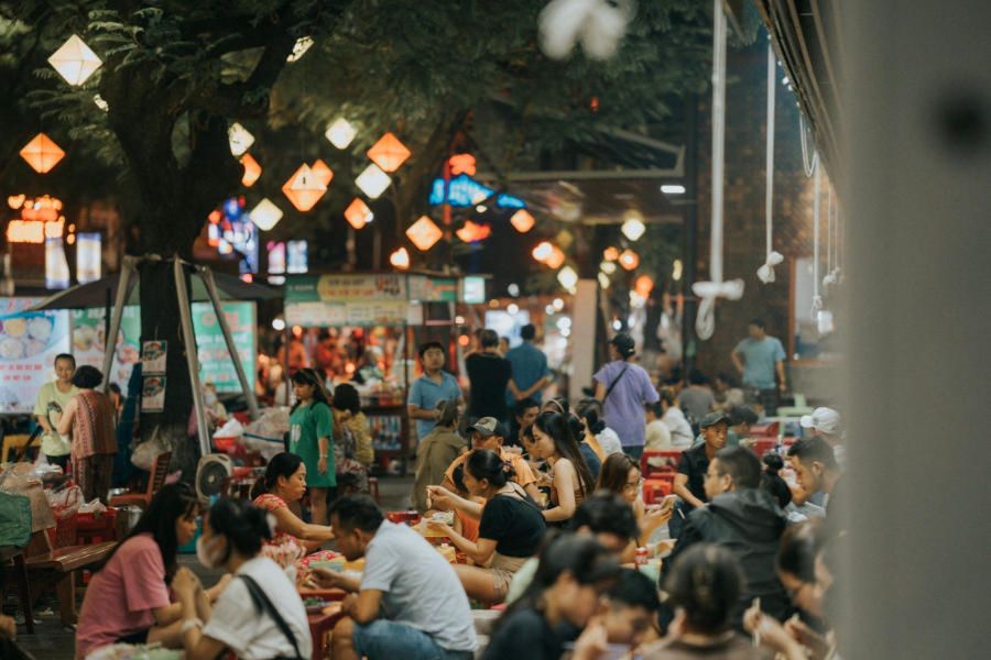 dong ba night market