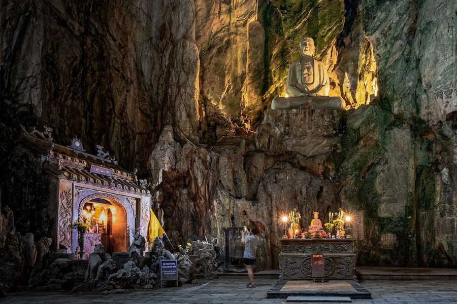 huyen khong cave Marble Mountains