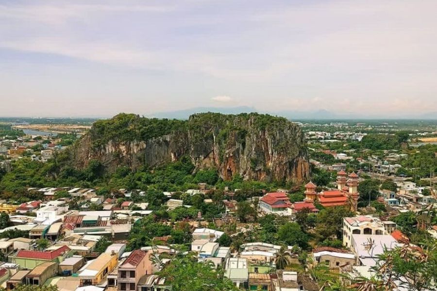 moc Son Marble Mountains