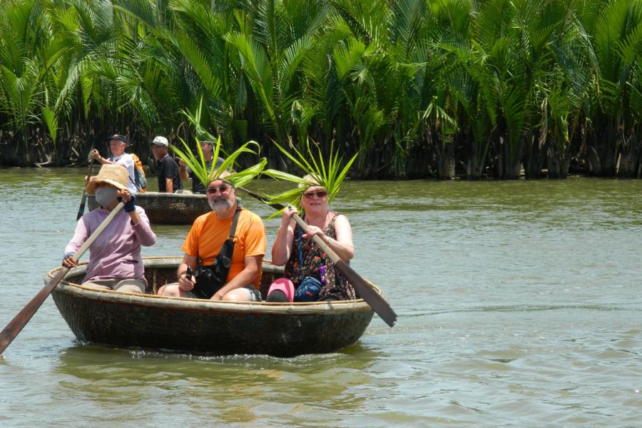 ride basket boat in Cam Thanh Coconut Village