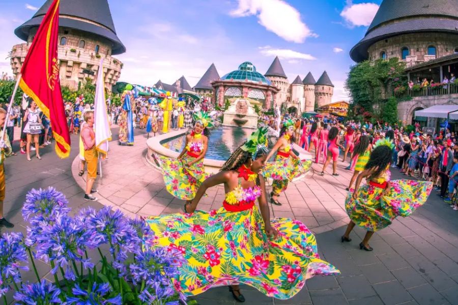 festival in Ba Na Hill, Da Nang