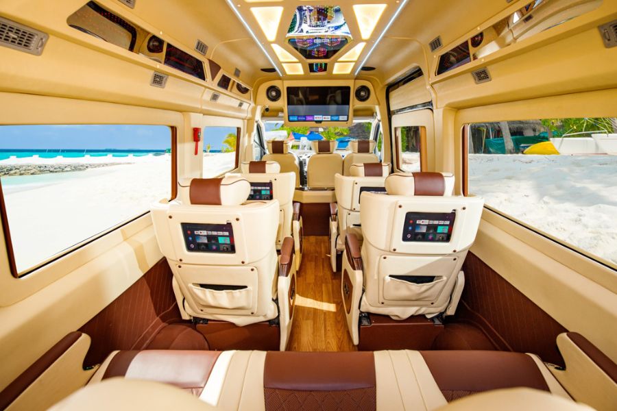 ninh binh to hue by minivans