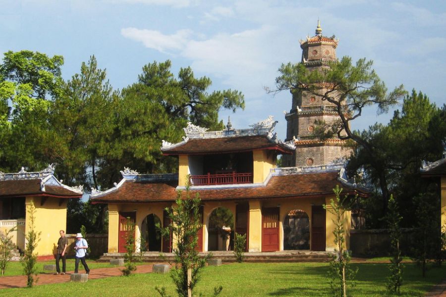 visiting Thien mu pagoda in spring