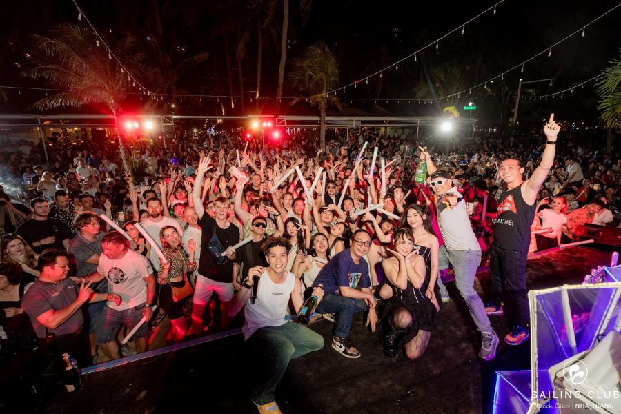 Going Night Diving in Nha Trang