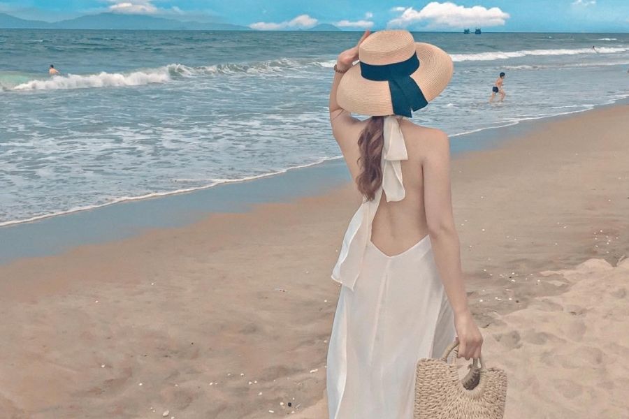 Swimming And Beach Walkers in an bang beach