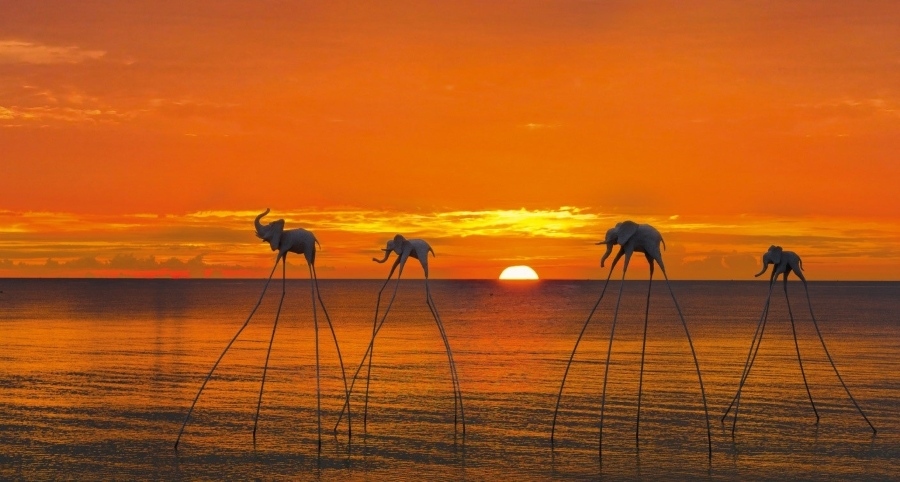 Sunset Sanato Long Beach Phu Quoc