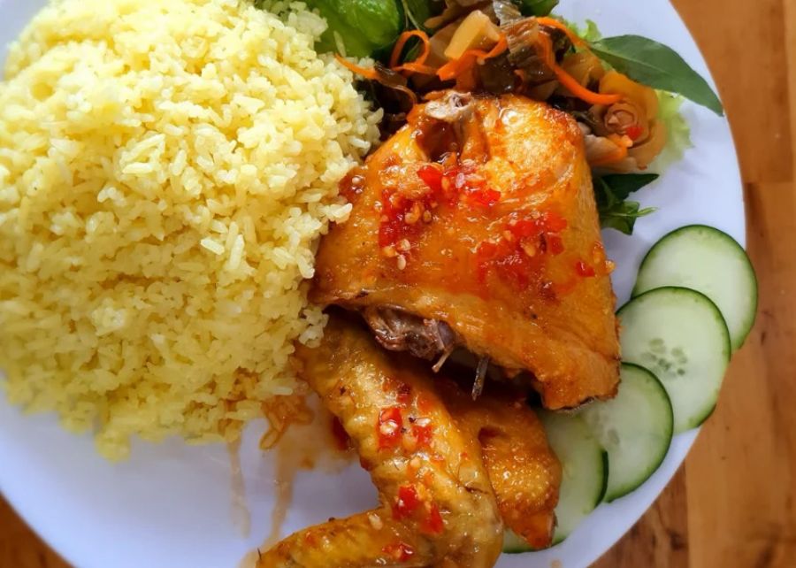 Com Ga Quy Nhon (Quy Nhon Chicken Rice)