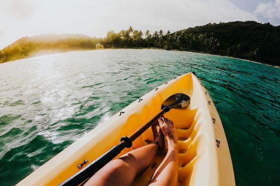 Attempt Sea Kayaking On The Coast