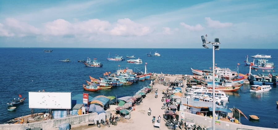 Ben Dam (Dam port) in con dao island
