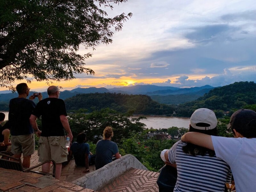 Best Time To Visit Mount Phousi