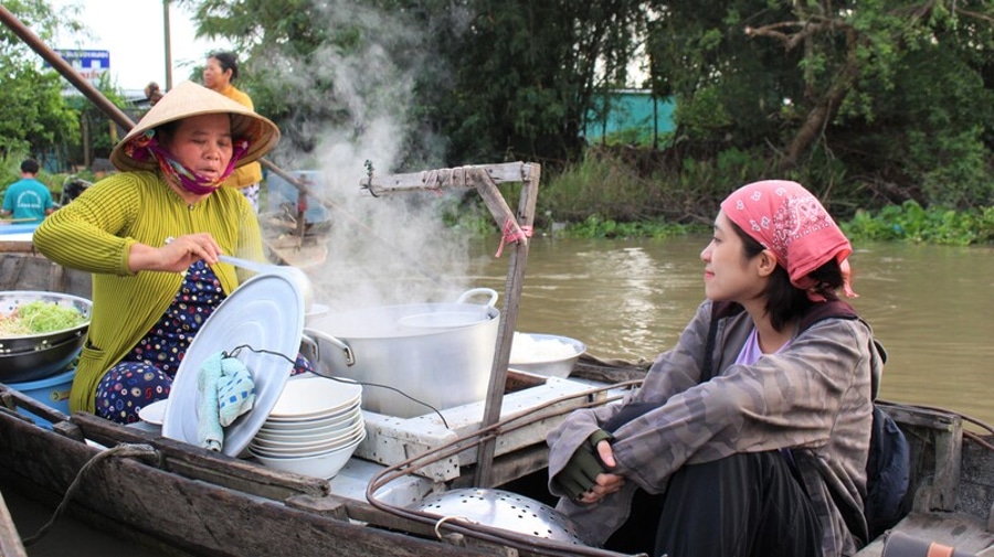 Breakfast On A Boat At Phong Dien Floating Market