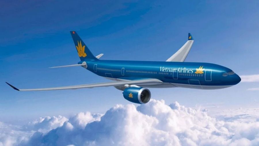 Flying directly from Ho Chi Minh City to Phnom Penh