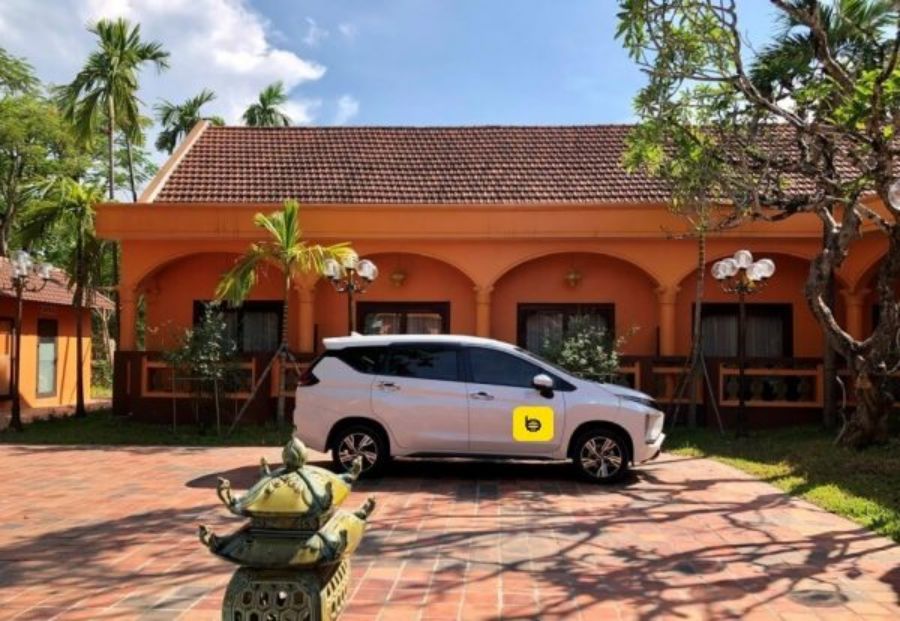 Hoi An To Nha Trang by private car