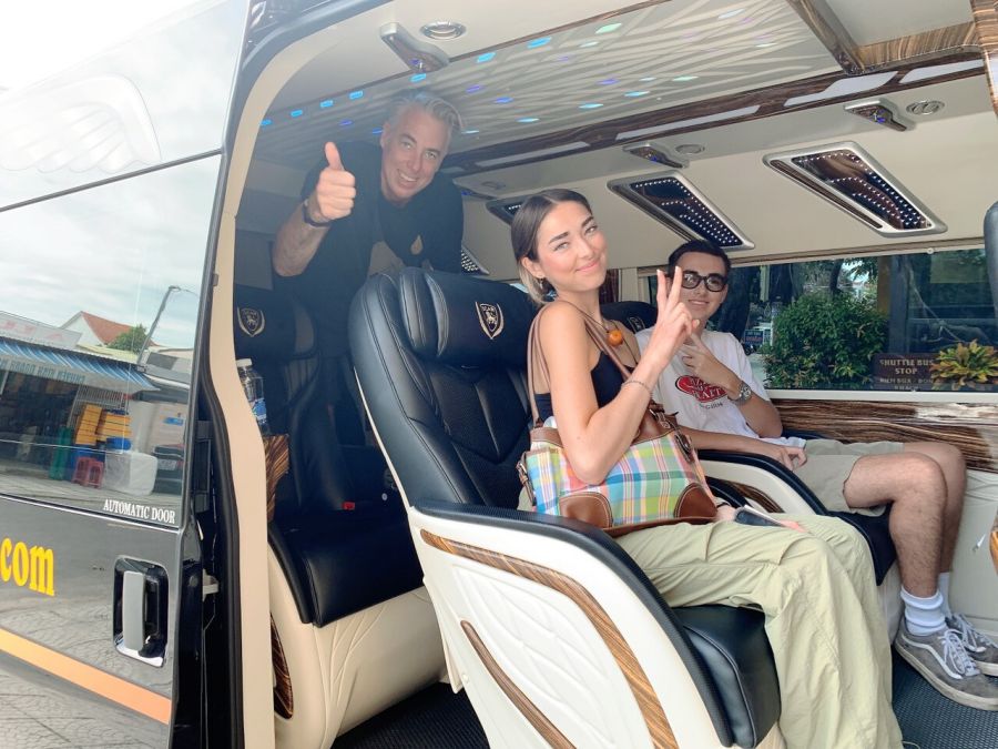 Vientiane To Pakse by minivans