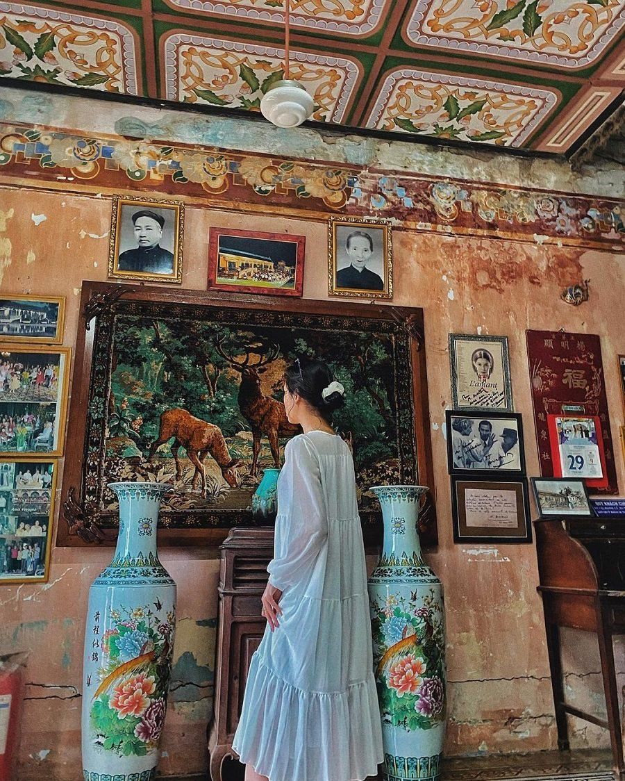 Check in to Binh Thuy Ancient House