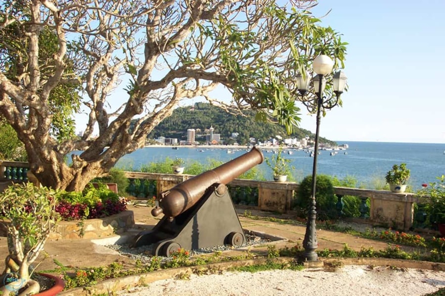 Discover the Timeless French Architecture in White Palace