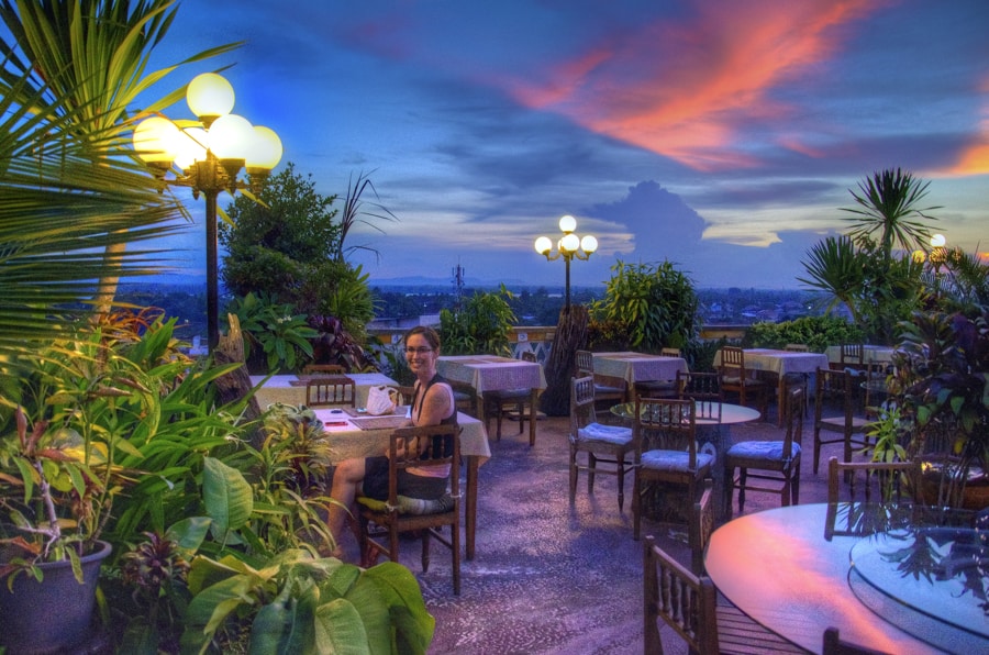 Enjoy Drinks At Pakse’s Signature Bars